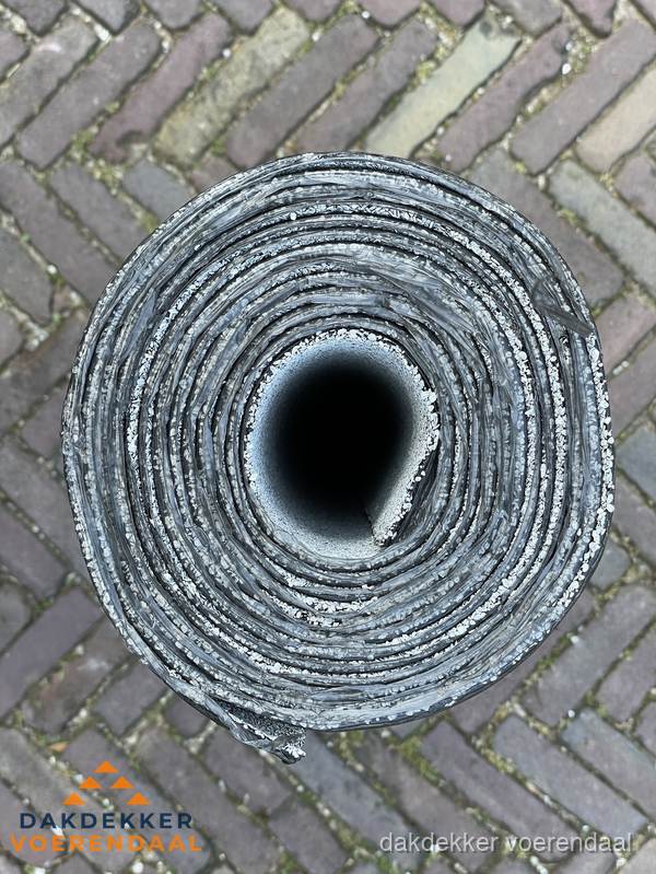 Rol EPDM dakbedekking materiaal voor plat dak in Voerendaal